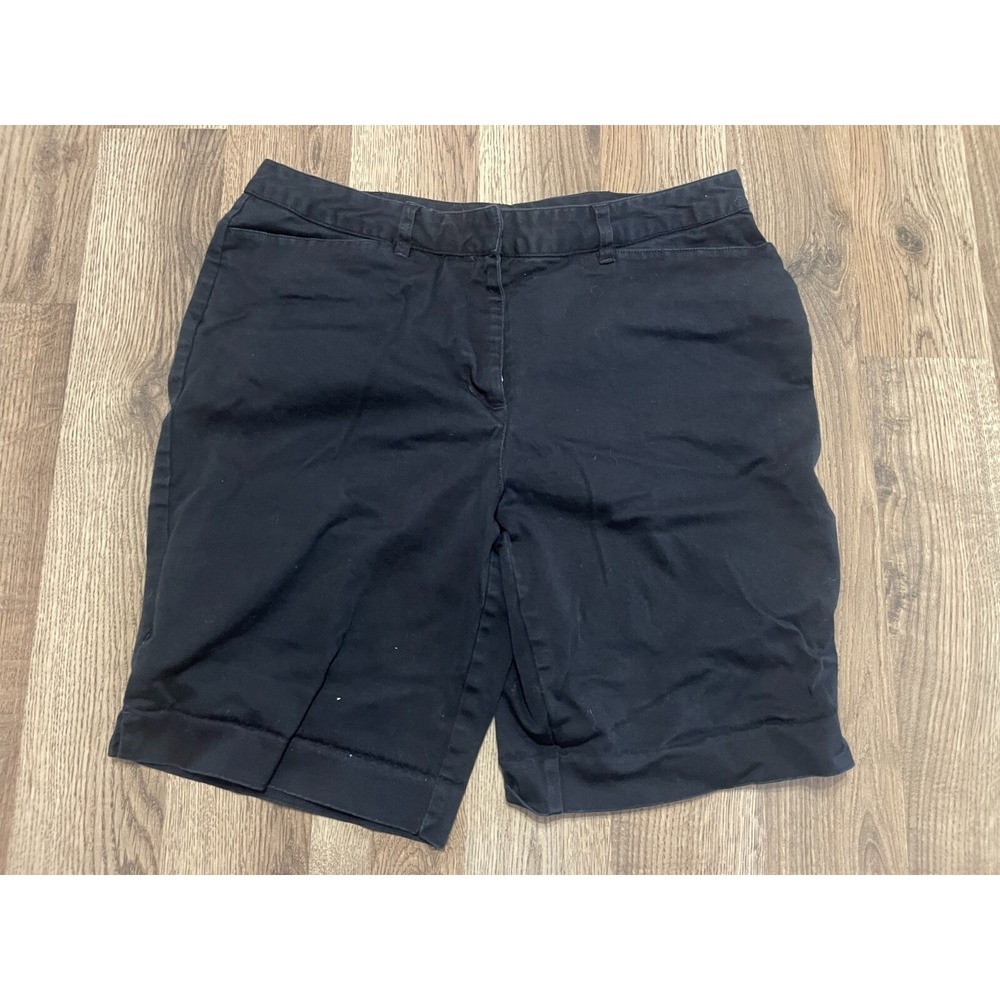 Relativity Shorts, Women's Size 10P Petite, Black